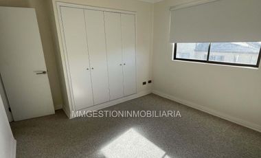 Se arrienda casa en condominio Curauma