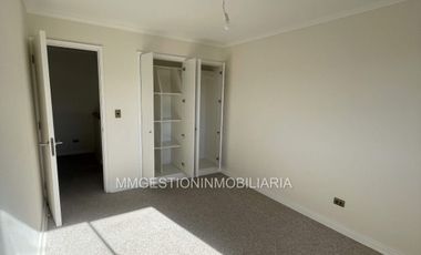 Se arrienda casa en condominio Curauma