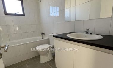 Se arrienda casa en condominio Curauma