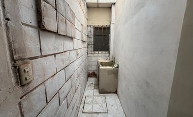 En venta casa de 3 dormitorios en cdla.La Orquídeas Norte.