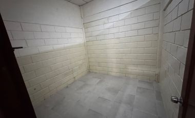 En venta casa de 3 dormitorios en cdla.La Orquídeas Norte.