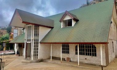 CASA 5D LIQUIDAMOS MIRAFLORES BAJO VIÑA DEL MAR