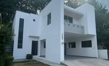 Casa en Renta en Valles de San Francisco Santiago NL