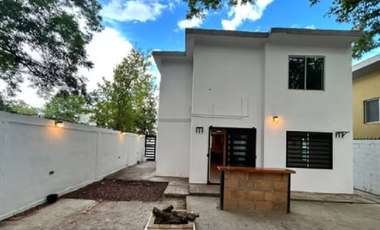 Casa en Renta en Valles de San Francisco Santiago NL