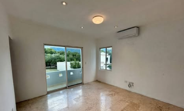 Casa en Renta en Valles de San Francisco Santiago NL