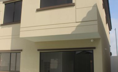 Casa en venta de estreno Ciudad Celeste Etapa Estribor