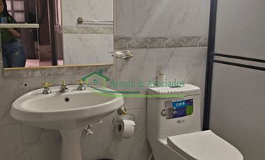 Vendemos hermosa casa de tres pisos en Conjunto en la ciudad de Girardot.