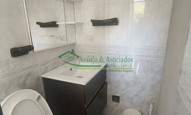 Vendemos hermosa casa de tres pisos en Conjunto en la ciudad de Girardot.
