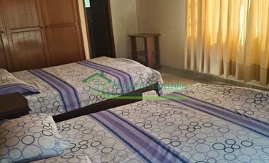 Vendemos hermosa casa de tres pisos en Conjunto en la ciudad de Girardot.