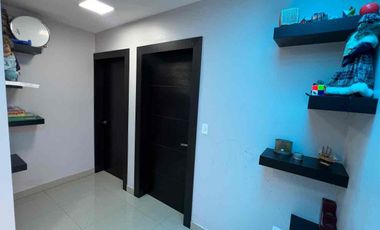 Casa independiente esquinera con galpón en renta – Sector Fajardo, Valle de los Chillos
