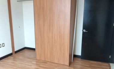 CASA DE TRES RECAMARAS EN ESQUINA Y FRENTE A AREA VERDE Y AMENIDADES.