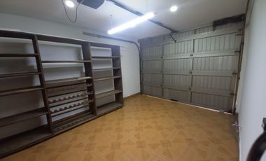 Venta casa independiente en Cristales Cali oeste
