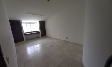 Venta casa independiente en Cristales Cali oeste