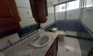 Venta casa independiente en Cristales Cali oeste