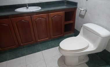 Venta casa independiente en Cristales Cali oeste