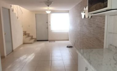 EN REAL NAVARRA PRECIOSA CASA DE TRES RECAMARAS