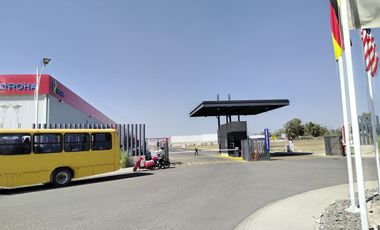 BODEGA EN VENTA EN EL MARQUES CERCA DEL AEROPUERTO