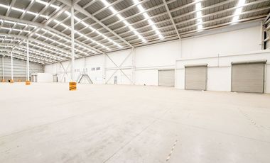 BODEGA EN VENTA EN EL MARQUES CERCA DEL AEROPUERTO