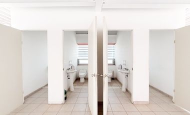 BODEGA EN VENTA EN EL MARQUES CERCA DEL AEROPUERTO