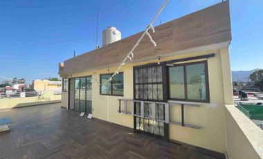 Excelente propiedad de 3 niveles