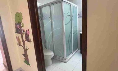 Excelente propiedad de 3 niveles