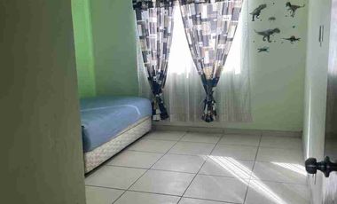 Excelente propiedad de 3 niveles