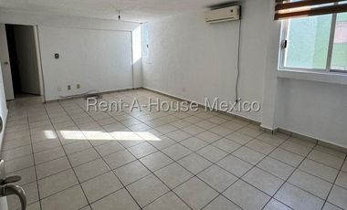 Departamento en Venta en Naucalpan de Juarez ,Lomas Verdes MT 26-2271.