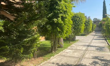 CONFORTABLE CASA EN RENTA