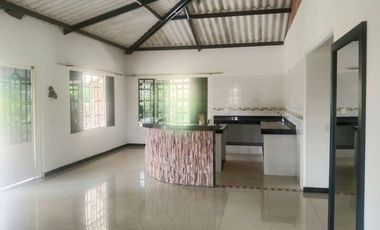 Arriendo Casa campestre 4 aguas acacias - Meta