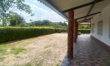 Arriendo Casa campestre 4 aguas acacias - Meta