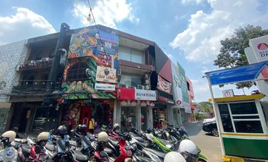 RUKO DI SEWAKAN DENGAN HARGA TERJANGKAU Menghadap Kemang Selatan