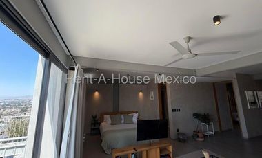 Departamento con 1 recámara y terraza. VENTA - Loma Dorada