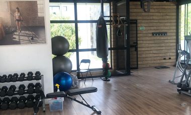Renta Departamento de Lujo totalmente Amueblado en Fraccionamiento con seguridad y amenidades