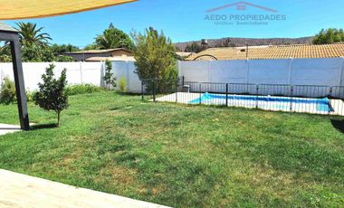 Se Arrienda Amplia y Hermosa casa en Exclusivo Condominio San Alfonso, comuna de Limache.