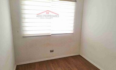 Se Arrienda Amplia y Hermosa casa en Exclusivo Condominio San Alfonso, comuna de Limache.