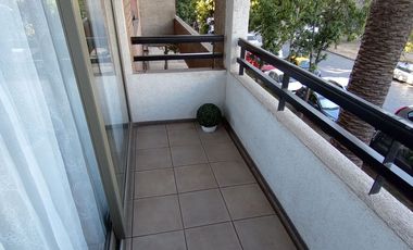 Dpto. 2 Dorm / 1 Baño / 1 Bod.- Barrio República, Santiago.-