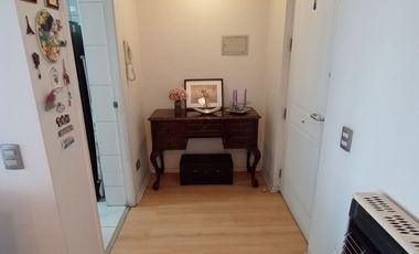 Dpto. 2 Dorm / 1 Baño / 1 Bod.- Barrio República, Santiago.-