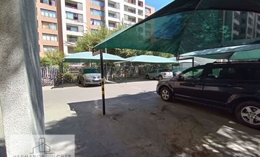 Dpto. 2 Dorm / 1 Baño / 1 Bod.- Barrio República, Santiago.-