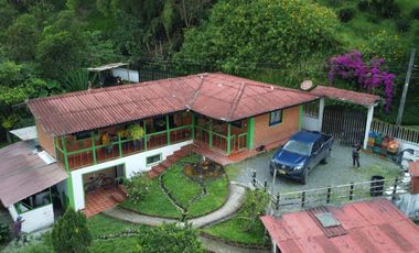 SE VENDE FINCA EN LA FLORIDA