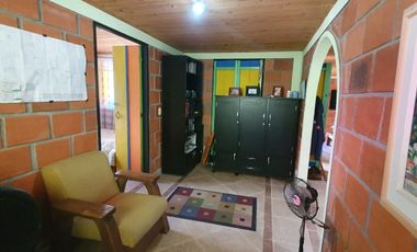 SE VENDE FINCA EN LA FLORIDA