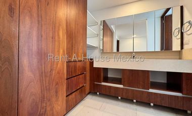 Departamento en PB 3 recamaras y cuarto de servicio y jardin de 100 m2