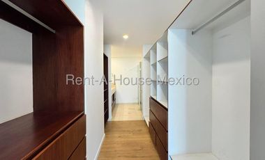 Departamento en PB 3 recamaras y cuarto de servicio y jardin de 100 m2