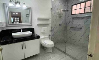 Departamento de Alquiler o Venta en Urb. Las Cumbres - Ceibos
