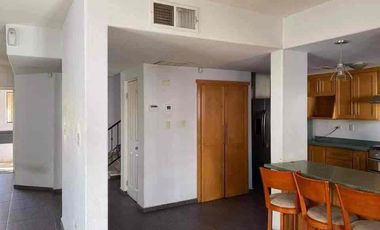 VENTA DE CASA ZONA CONSULADO