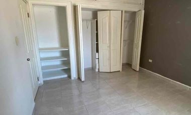 VENTA DE CASA ZONA CONSULADO