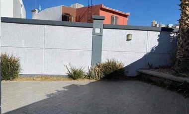 VENTA DE CASA ZONA CONSULADO