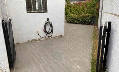 VENTA DE CASA ZONA CONSULADO