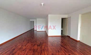 Departamento en venta en Av. José Pardo – Miraflores | 155 m² remodelado con estacionamiento 🏡✨