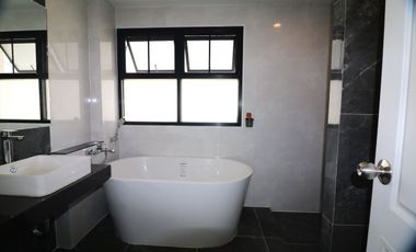 Modern 3–4 Bed New House for Long‑Term Rent in Udon Thani, Thialand