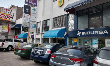 Local Comercial en Renta en Plaza Comercial – Gran Flujo de Clientes